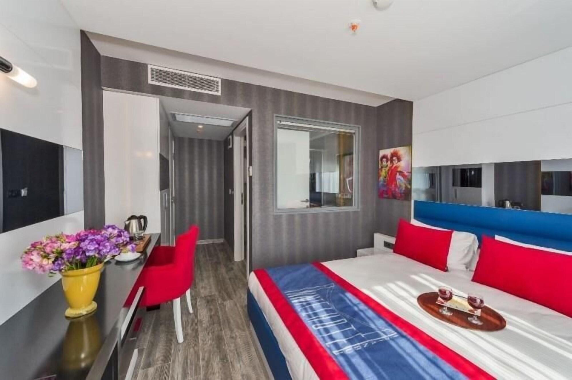 Inntel Hotel Istanbul Exterior photo