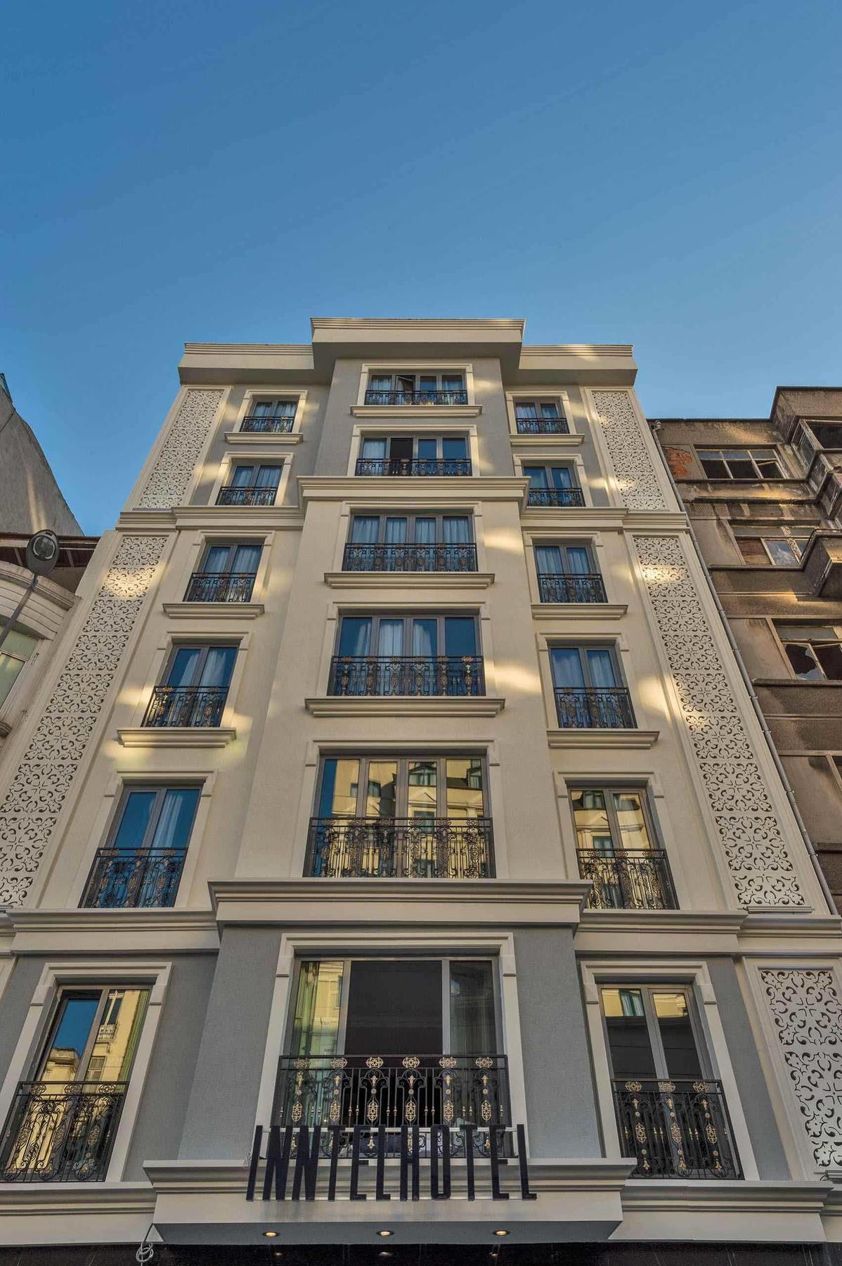 Inntel Hotel Istanbul Exterior photo