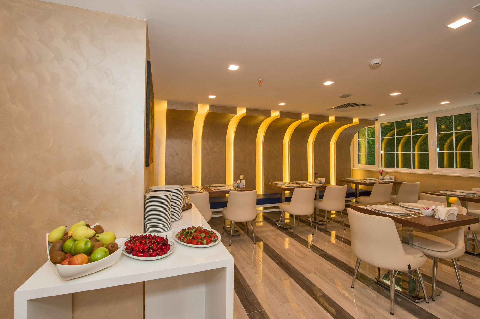 Inntel Hotel Istanbul Exterior photo